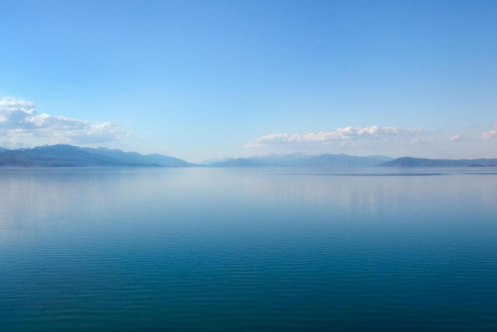 Озеро в Албании